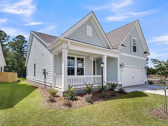 2nd image of 347 Wappoo Trace Ln