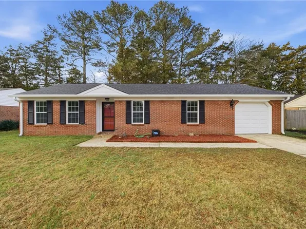 3848 Croonenbergh Way, Virginia Beach, VA 23452