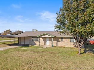 114 Laurel St, Lone Grove, OK 73443