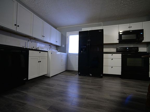 5th image of 607 Carol Dr