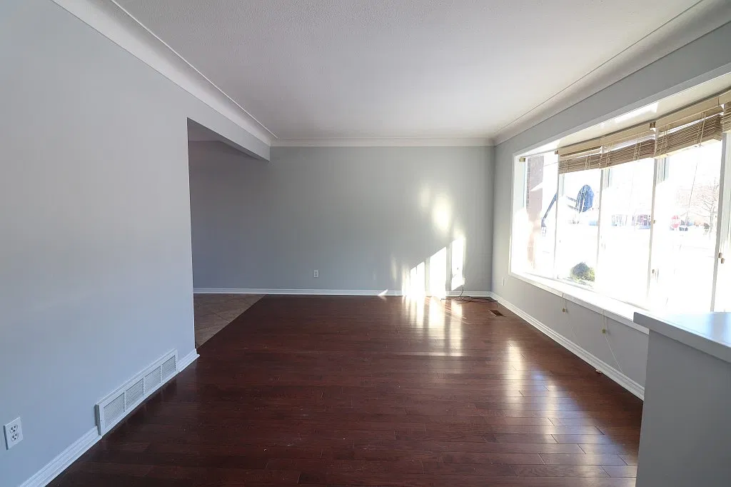 675 Geneva Street — Photo 4