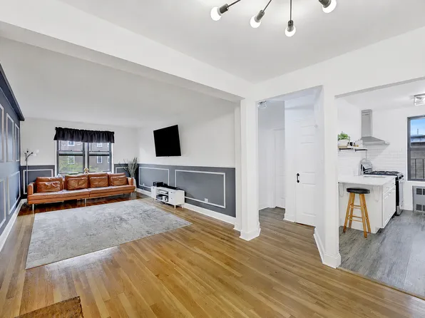 9040 Fort Hamilton Avenue image 1 of 10