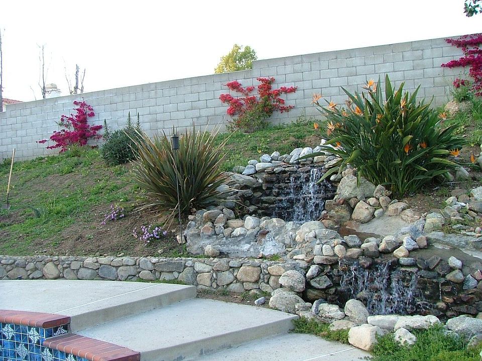 2nd image of 339 Julia Ct