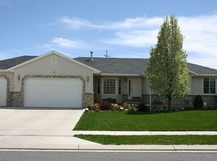 8963 S Long Ct, West Jordan, UT 84088