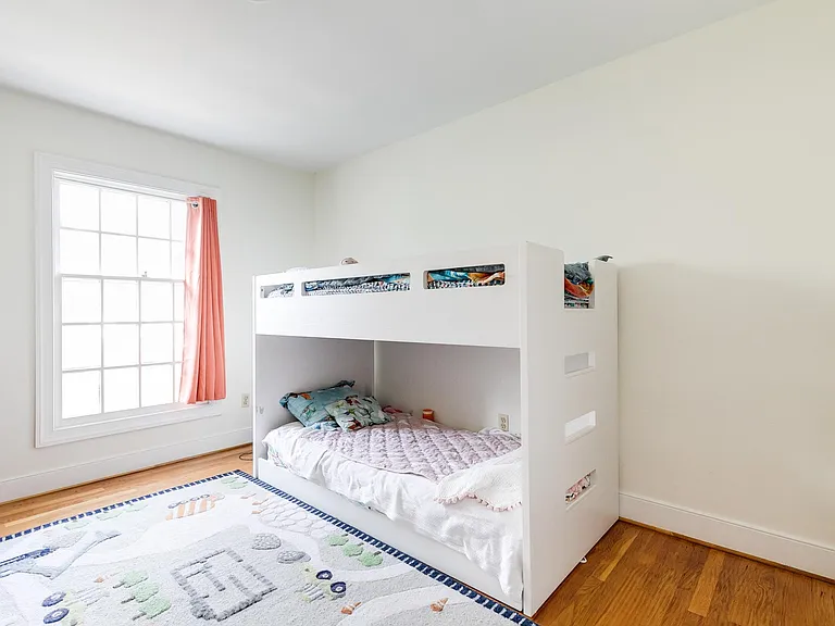 300 N Ridge Rd #34 — Photo 11