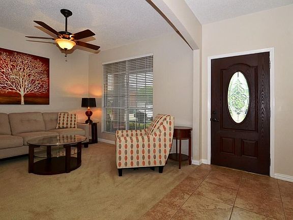 2nd image of 4913 Cambridge Dr