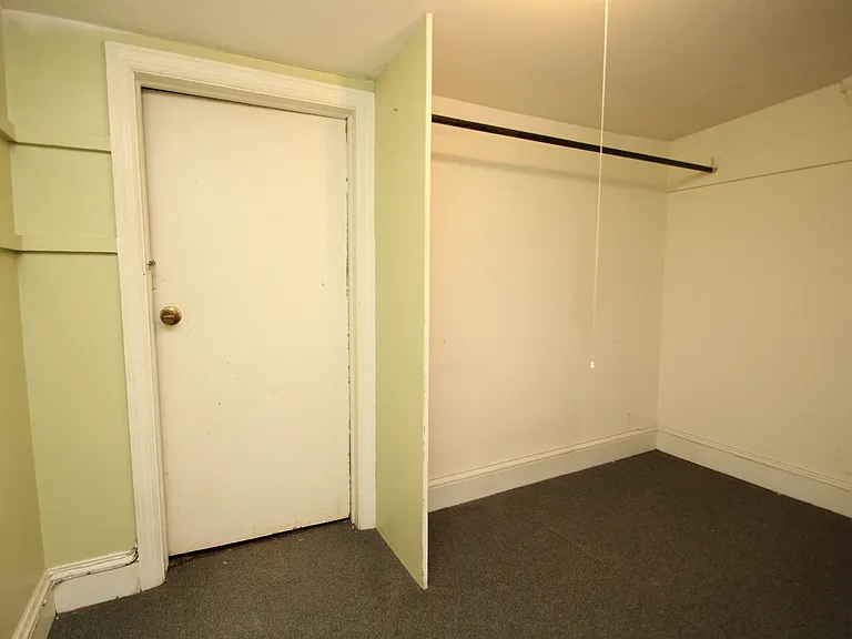 1621 Park Ave. — Photo 10