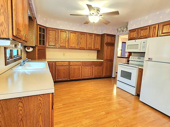 5th image of 2168 Remington Way NE