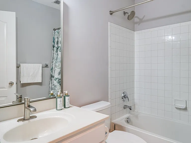 14806 Hardcastle St — Photo 12