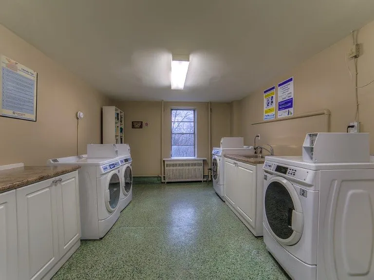 2645 Bloor St W #302 — Photo 19