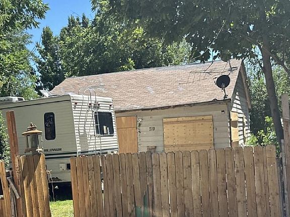 3rd image of 719 5th St N