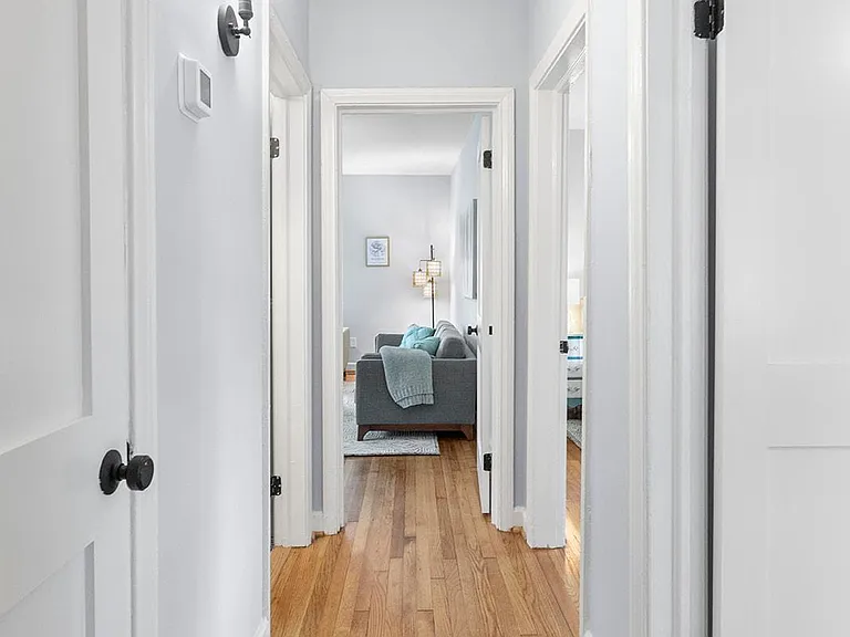 3823 Hawthorne Ave #1 — Photo 5