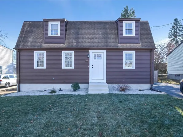 29 Rosemont Ave, Cumberland, RI 02864