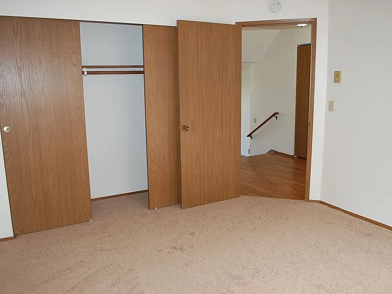 108 Kensington Ave S #2 — Photo 10