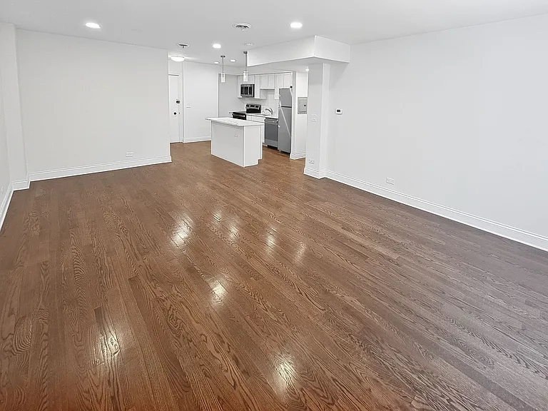 1100 Church — Photo 15