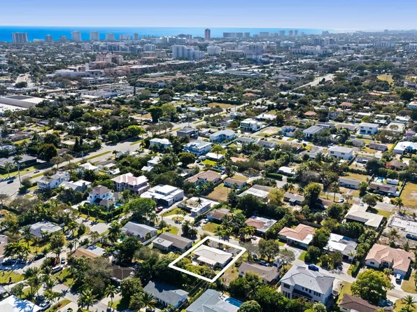 269 NW 11th Street, Boca Raton, FL 33432