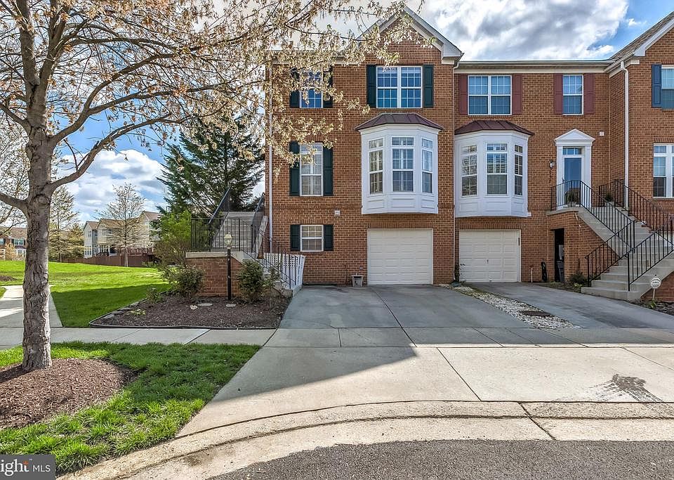 1st image of 3739 Westfield Ct