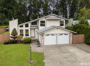 130 6th Ave SW, Pacific, WA 98047