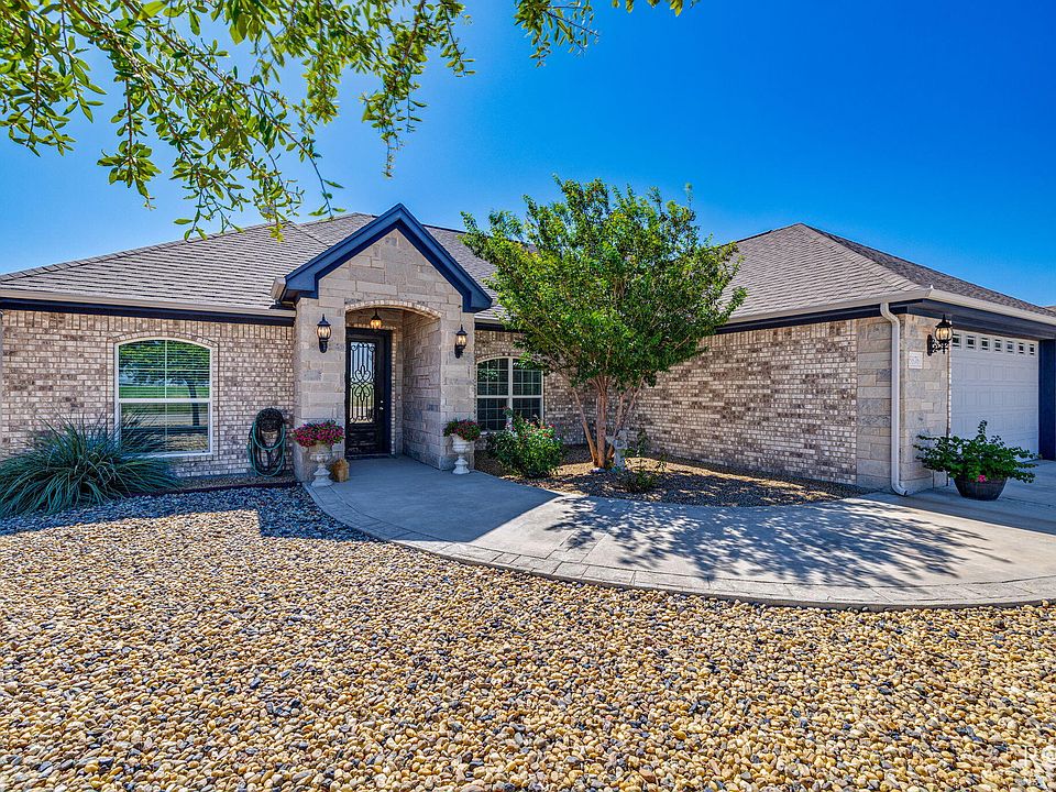1st image of 5876 Bridlewood Ct