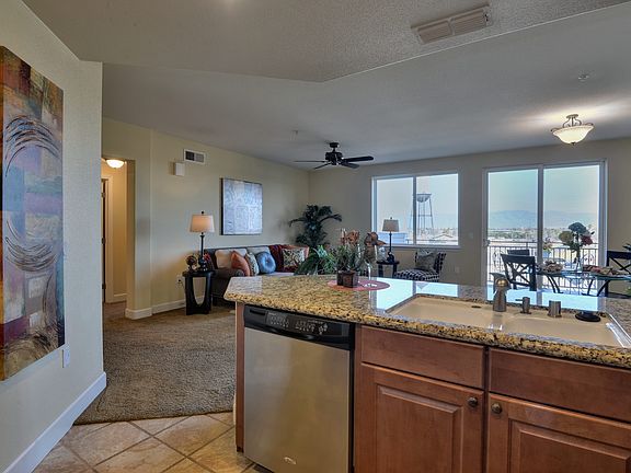 5th image of 809 Auzerais Ave Unit 410