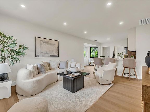 2nd image of 2651 Fletcher Ct