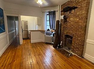 402 W 46th St APT 2W, New York, NY 10036