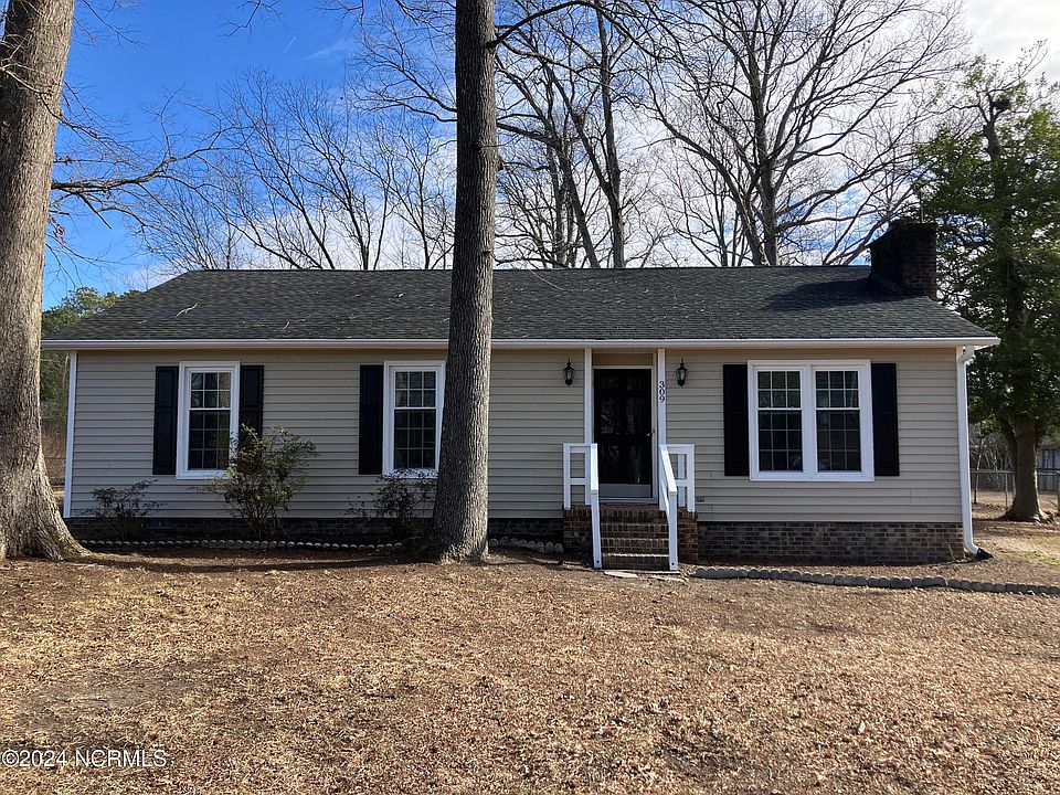 1st image of 309 Oak Forest Drive NW