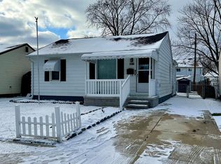 30177 Palmer Blvd, Madison Heights, MI 48071