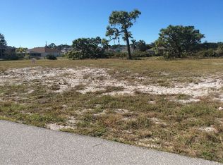 215 White Marsh Ln, Rotonda West, FL 33947