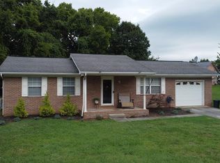 1675 Meadow Spring Dr, Jefferson City, TN 37760
