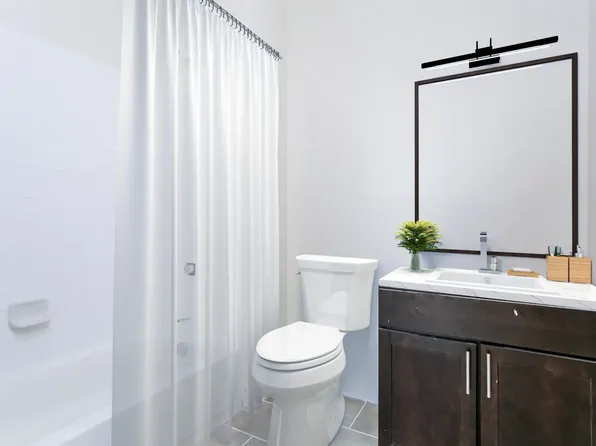 Townhomes along Hamilton Ave, MD!