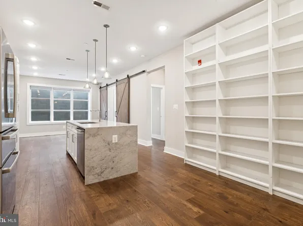 2200 3rd St NE #1, Washington, DC 20002