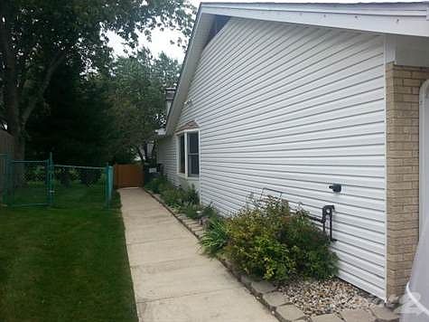 Side yard