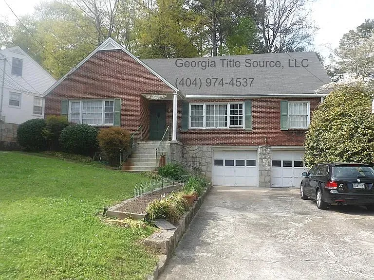 227 Garden Ln #C