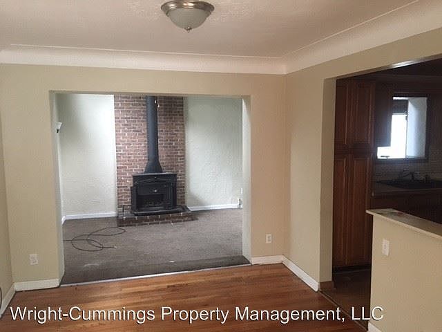 2nd image of 19525 Maple Heights Blvd