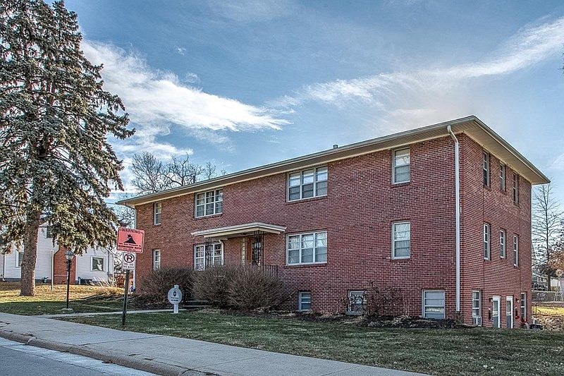 1st image of 4915 Mayberry St APT 2
