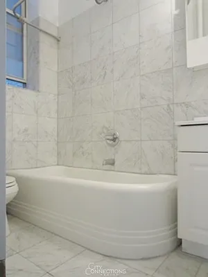 Rented by City Connections Realty | media 6