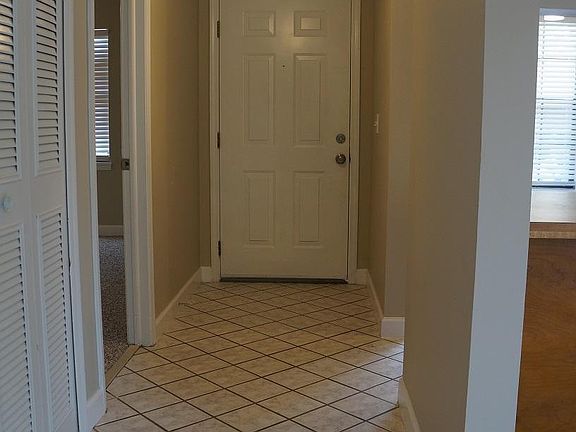 3rd image of 3381 Excalibur Way