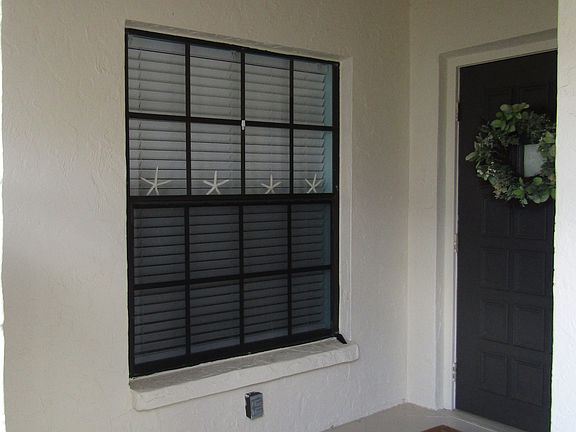 4th image of 762 Avenida Estancia Unit G