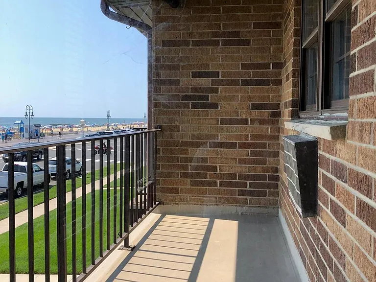 1501 Ocean Ave #A2 — Photo 6