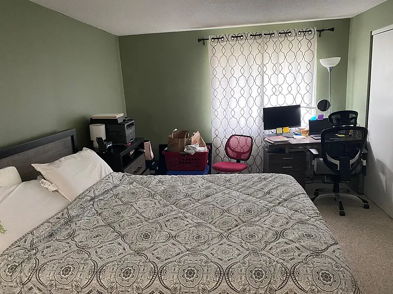 29 Village Rock Ln — Photo 3