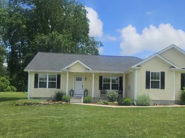 1264 W Greenbriar Drive, Washington, IN 47501