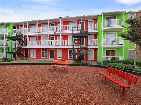 3333 Webb Chapel Ext APT 233