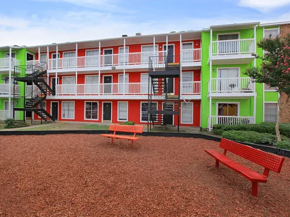 Mireya Apartment Homes