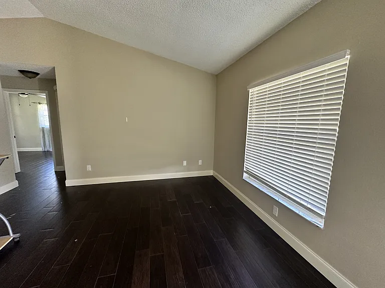 8 Oak Pass — Photo 3