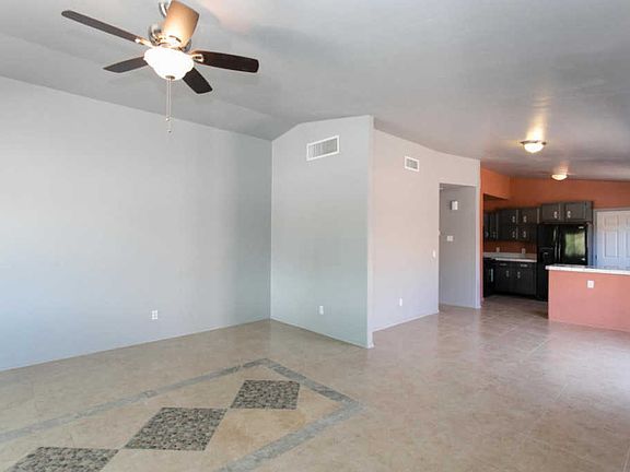 5th image of 5224 S Linnett Ave