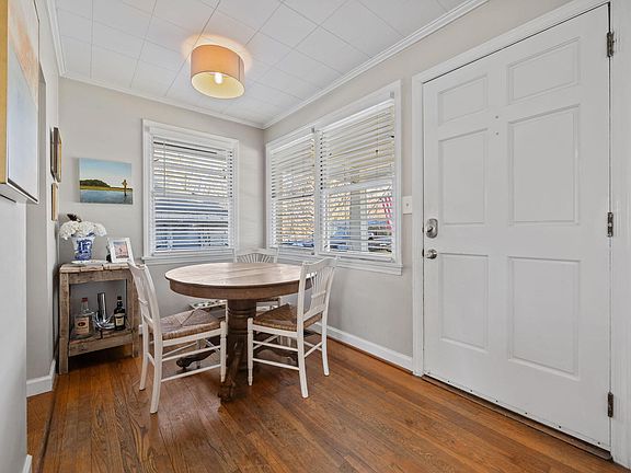 5th image of 728 E Whitaker Mill Rd