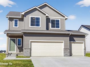 1555 Werthman Dr, Waukee, IA 50263