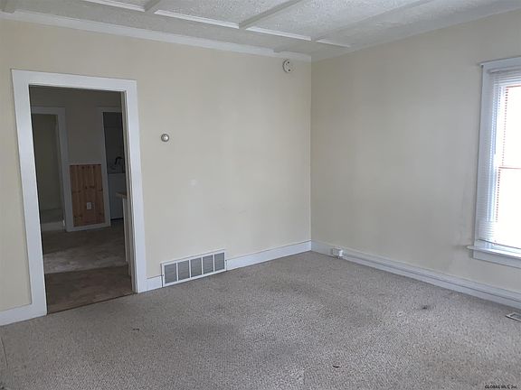 3rd image of 9 James St #2