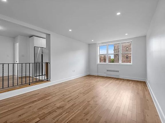 5th image of 901 Avenue H APT 5B